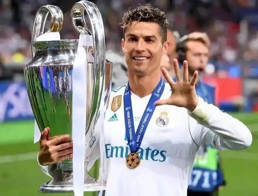 开云体育在线-关于阿贾克斯逆袭皇马，震撼欧冠传奇的信息