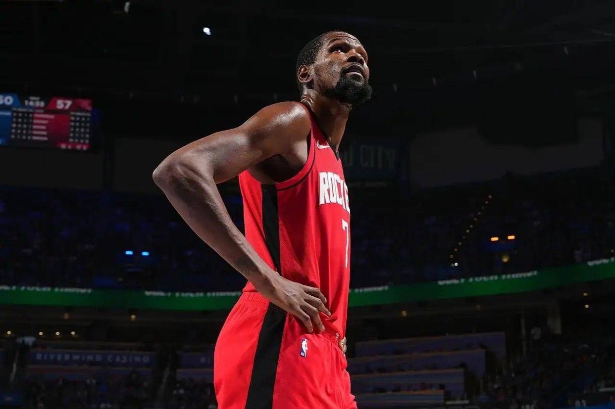 包含火箭队实力碾压对手，轻松赢球的词条