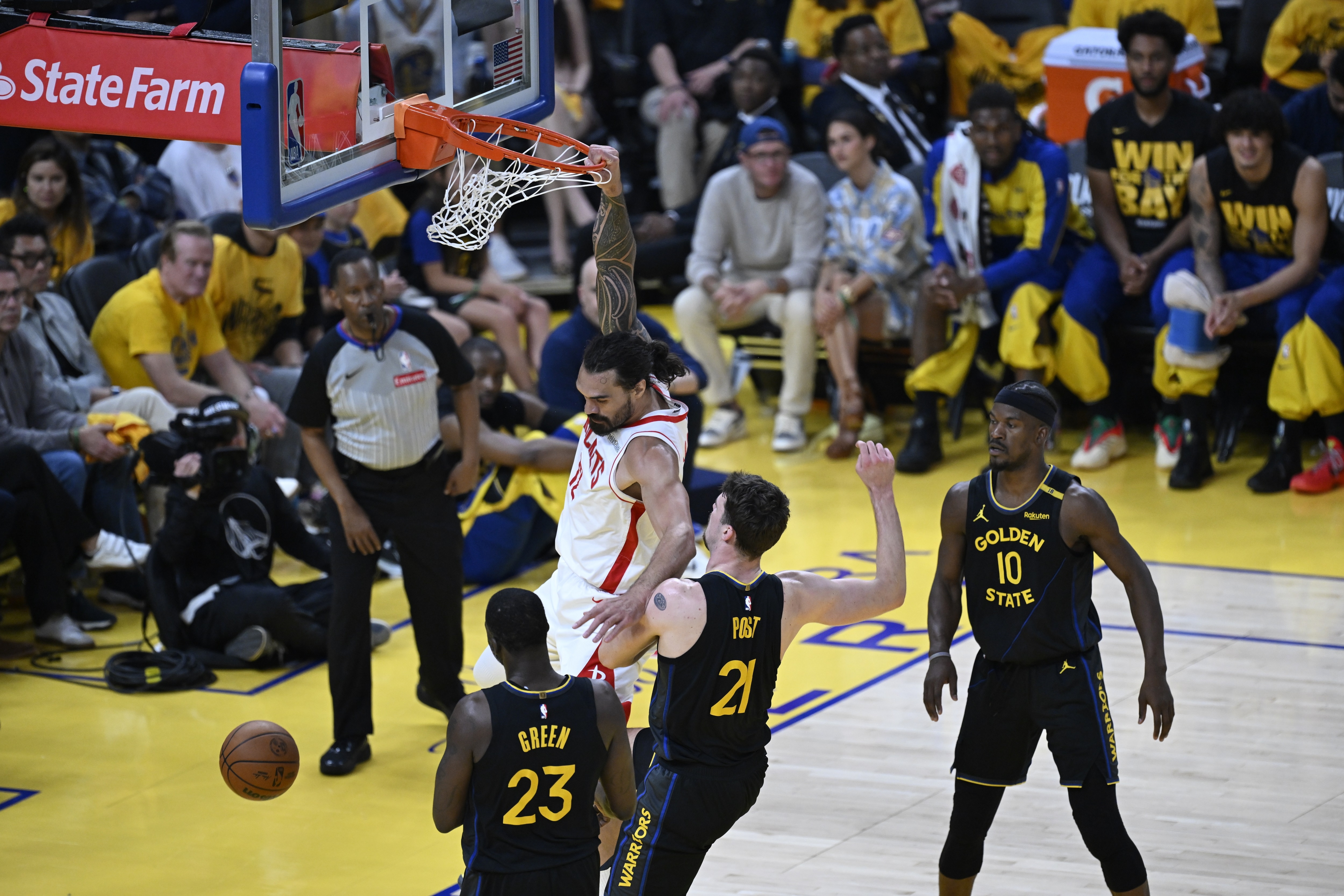 开云体育视频直播-关于勇士客场大胜，提前进入季后赛的信息