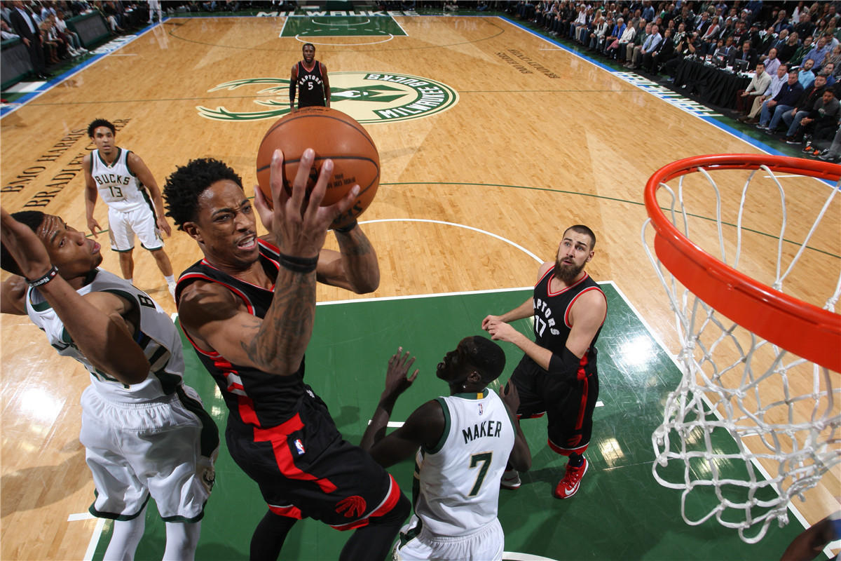 马刺绝杀四川队，德罗赞高光表现的简单介绍