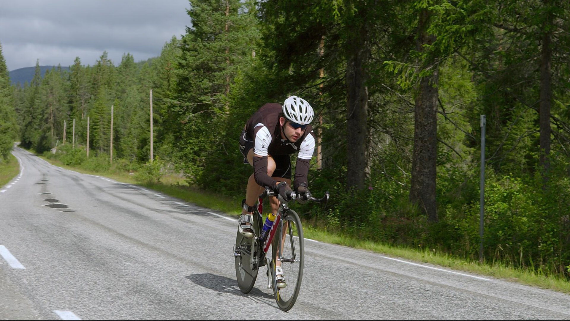 范戴克奥运周期关键战接管比赛，土耳其突围卡塔尔启示录