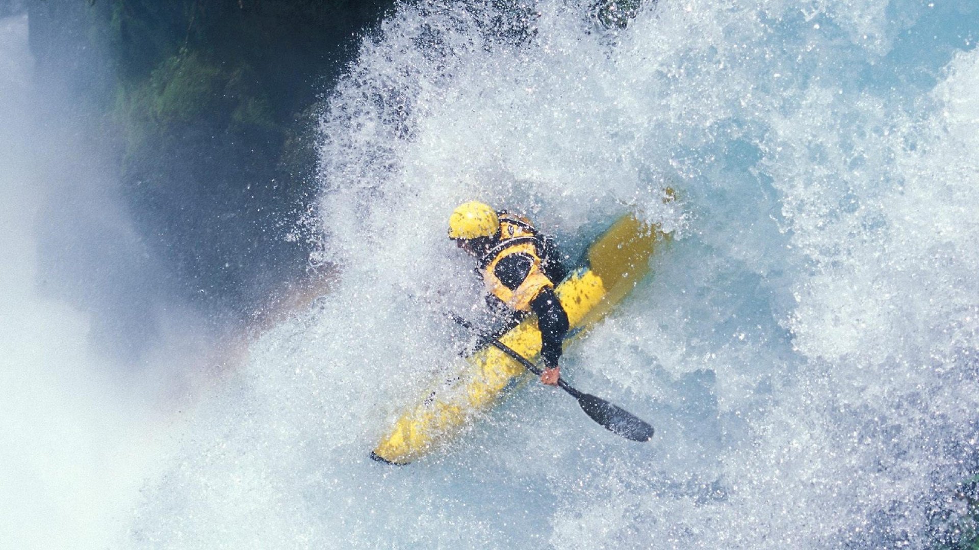 米切尔狂飙破纪录之夜，北京队攻防一体完胜深圳